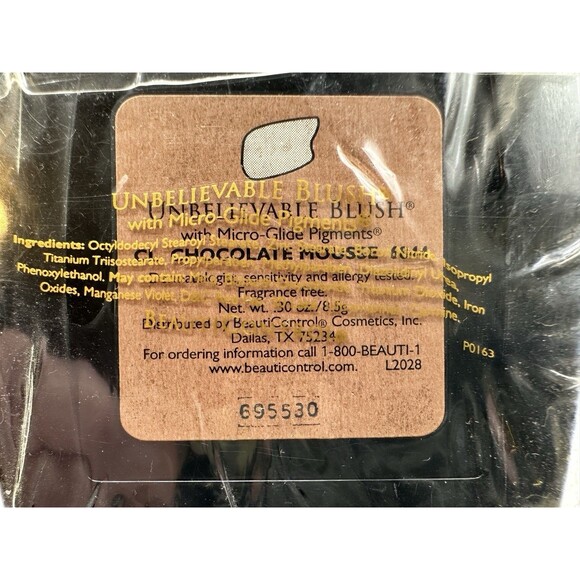 BeautiControl Unbelievable Blush Chocolate Mousse 6844 Brush & Mirror Compact - Picture 5 of 6